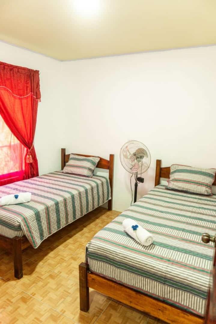Residencia Las Brisas Griegas Quepos Luaran gambar