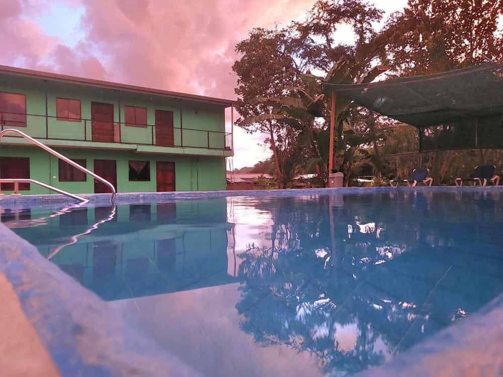 Residencia Las Brisas Griegas Quepos Luaran gambar